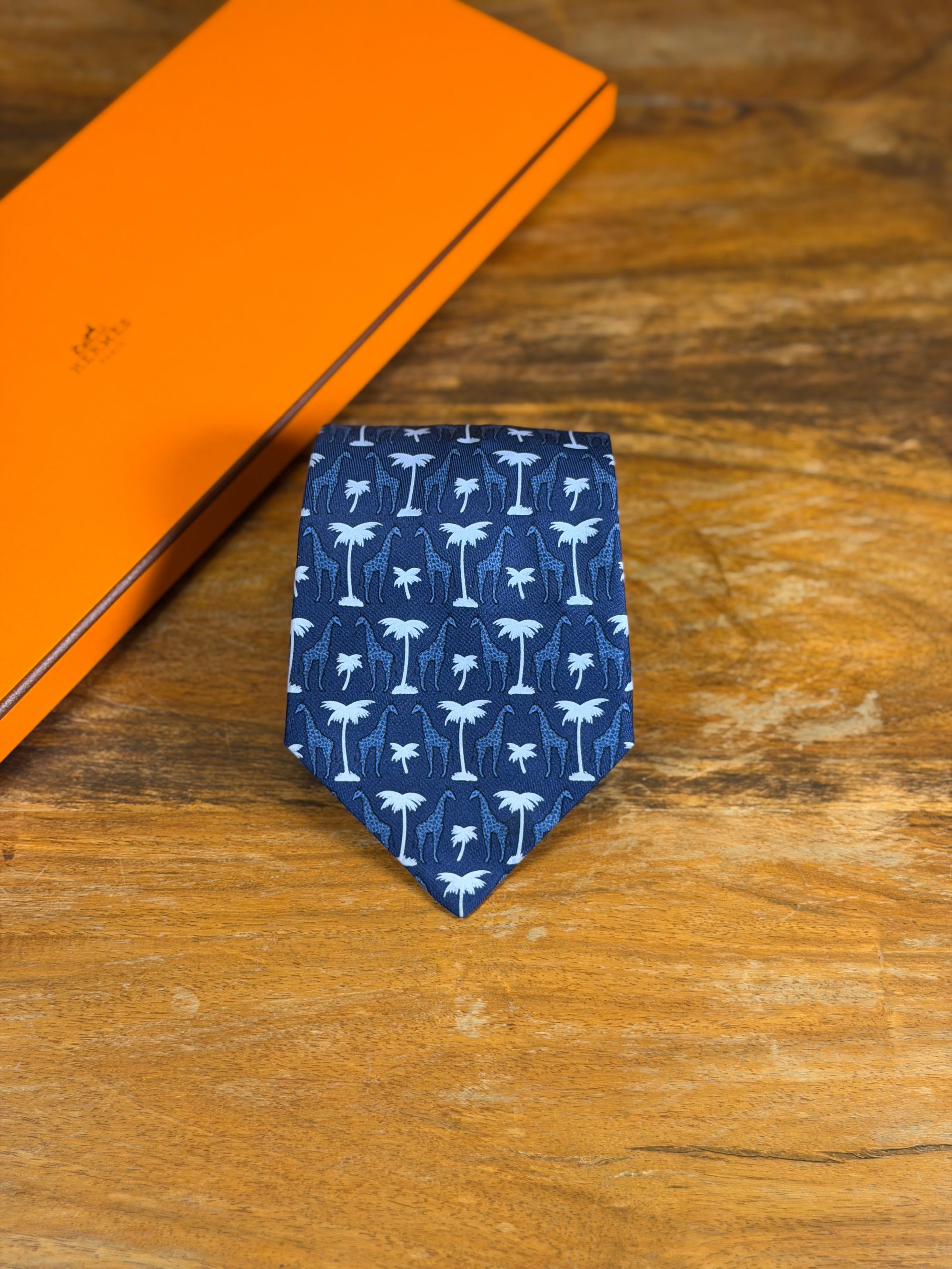 Corbata Hermés azul