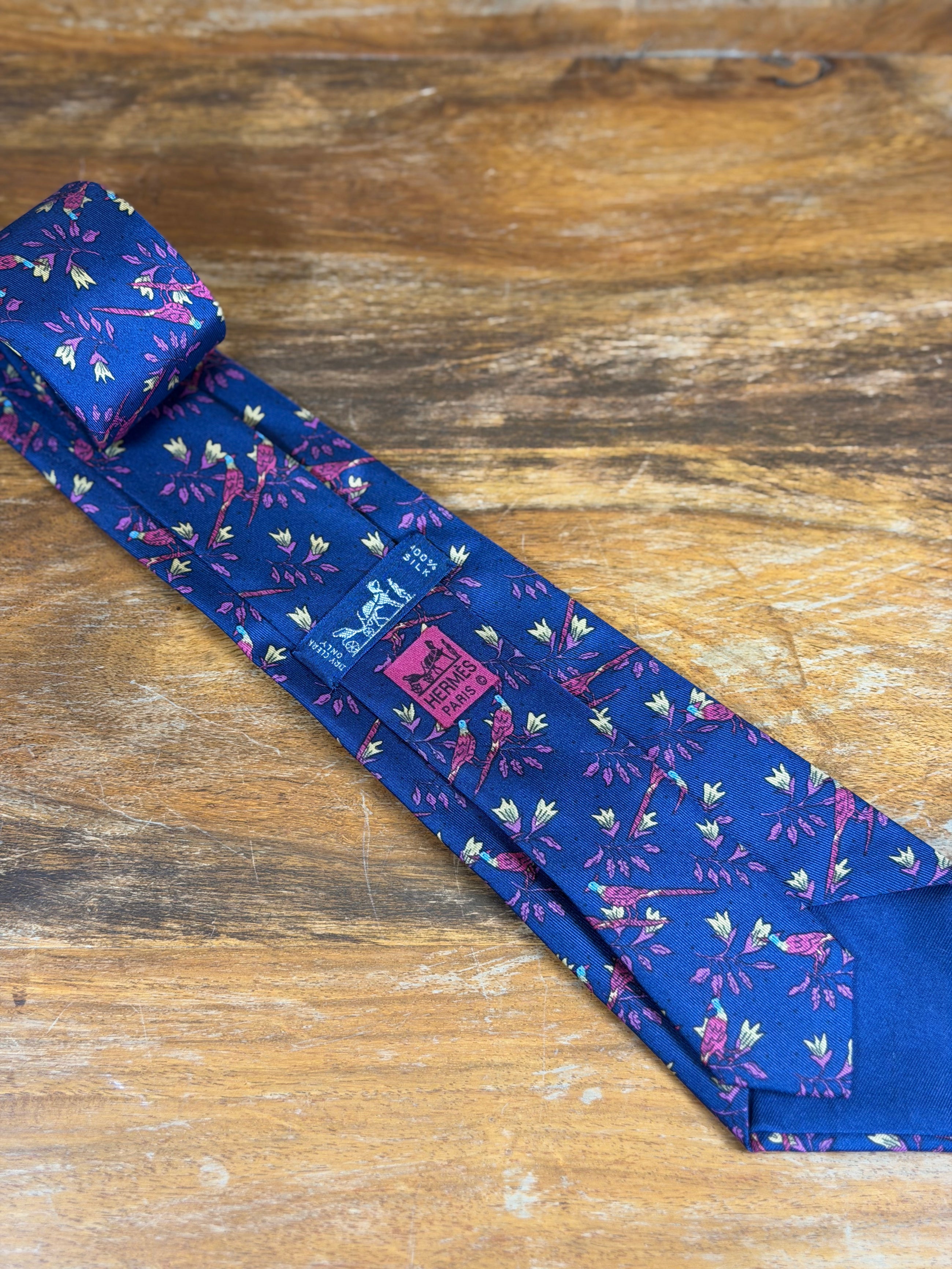 Corbata Hermés azul