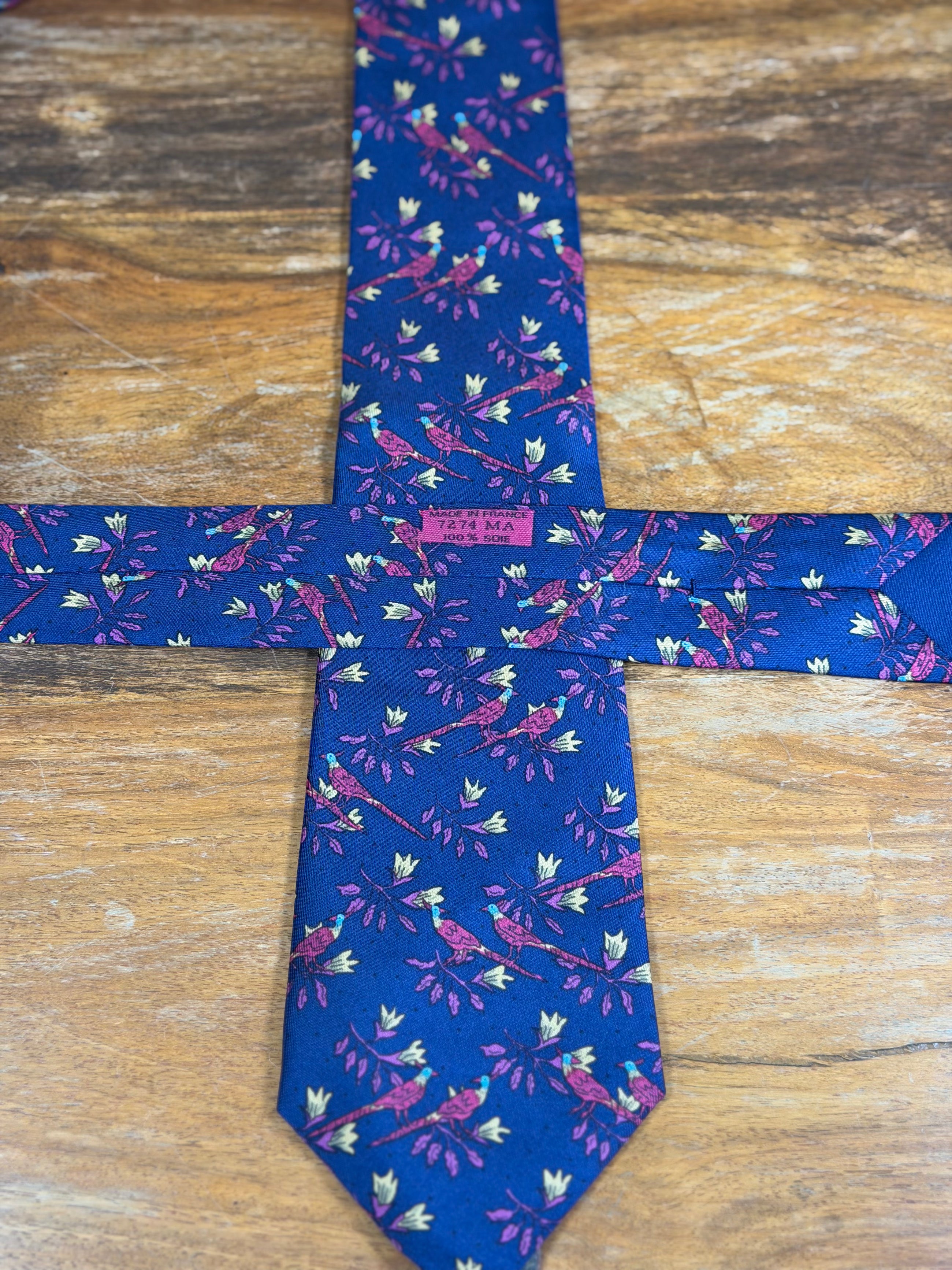 Corbata Hermés azul