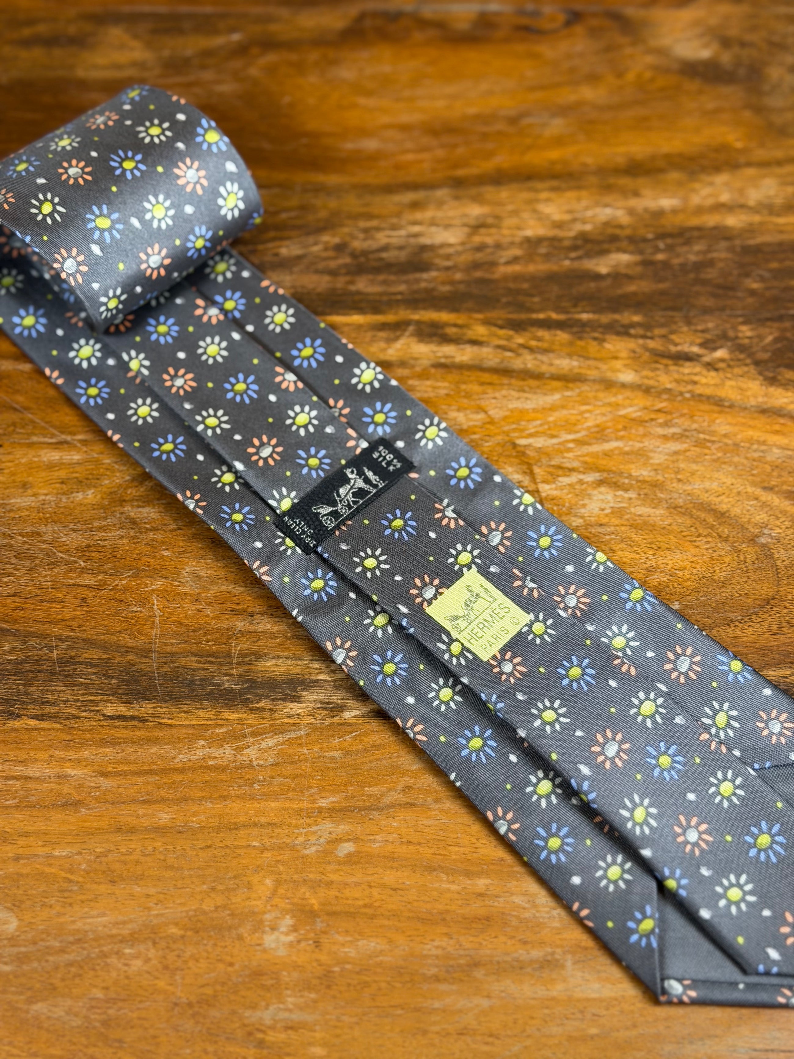 Corbata Hermés verde