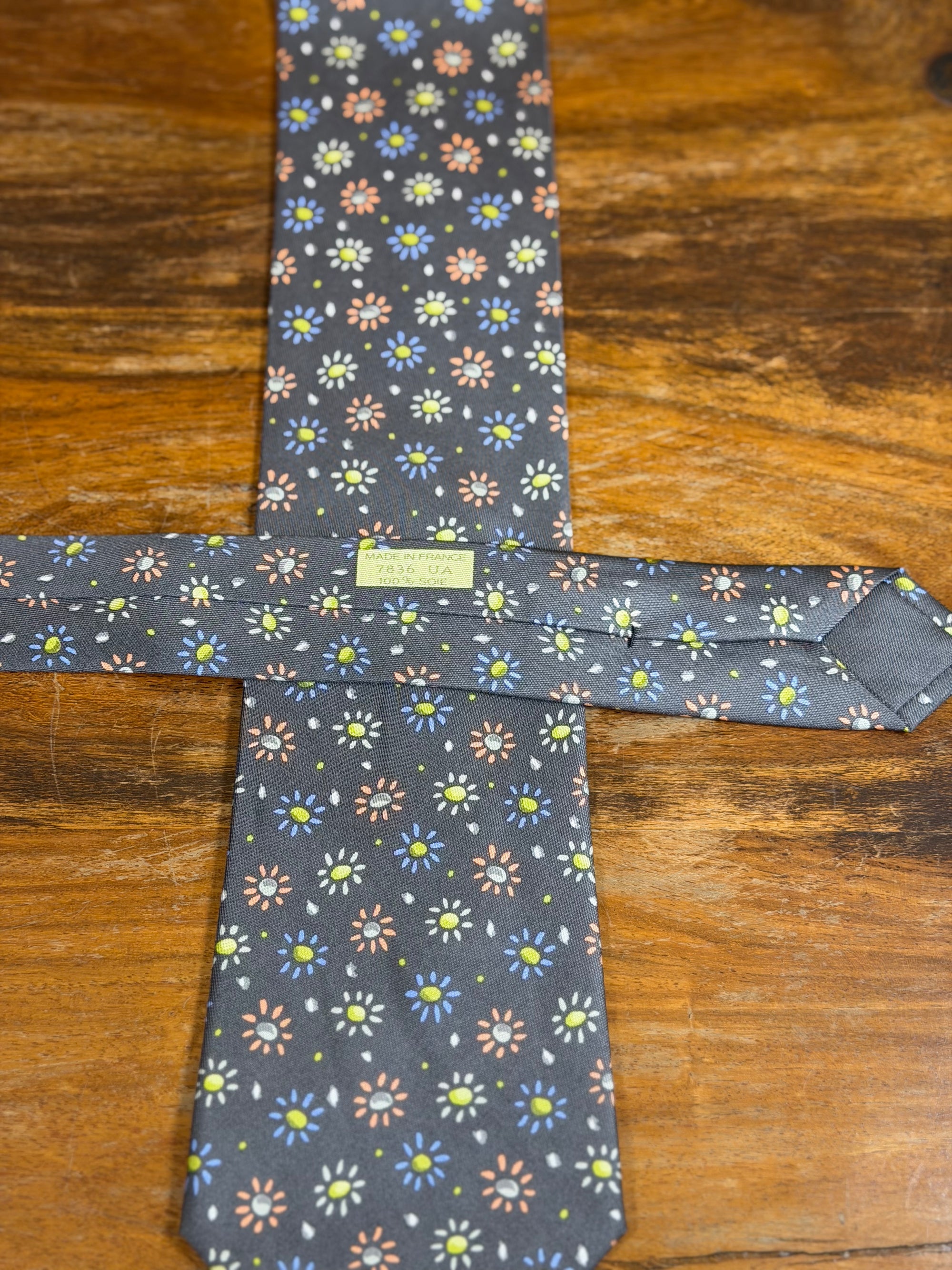 Corbata Hermés verde