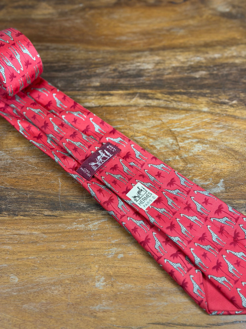 Corbata Hermés roja