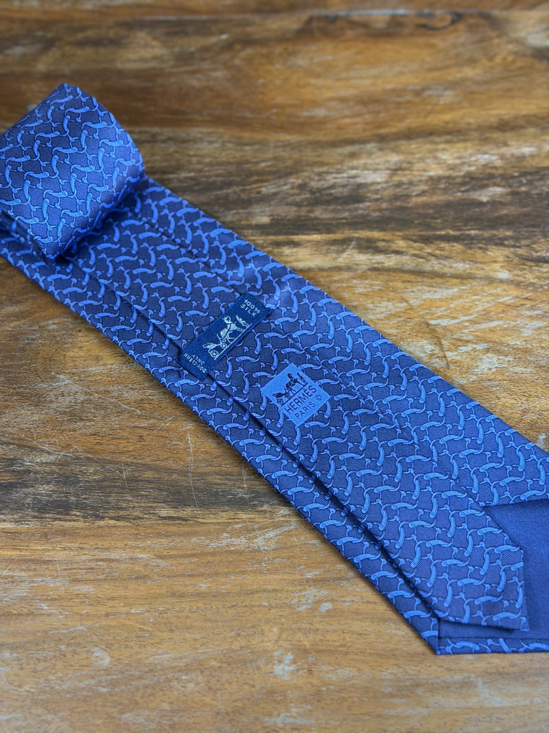 Corbata Hermés morada