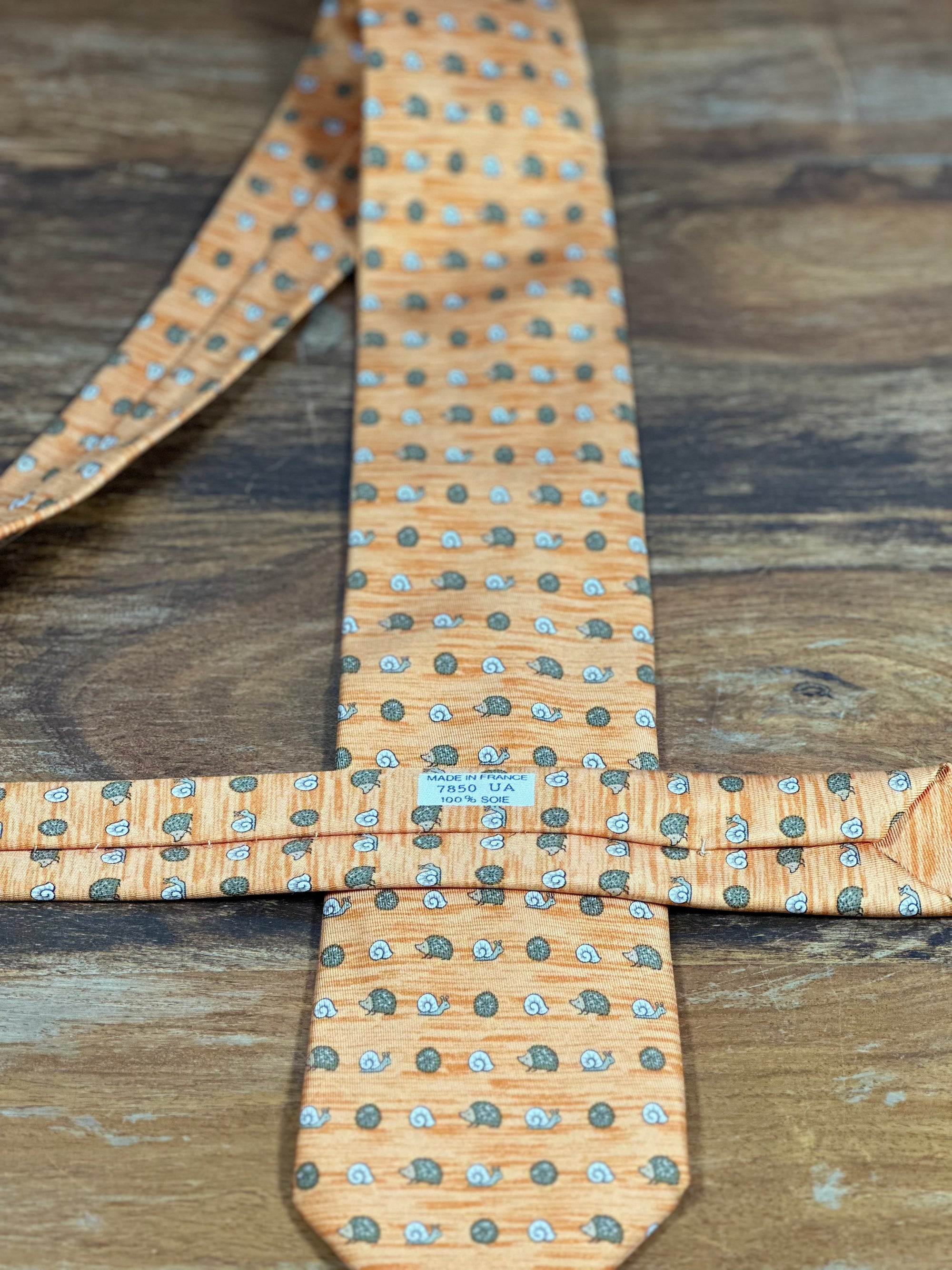 Corbata Hermés naranja