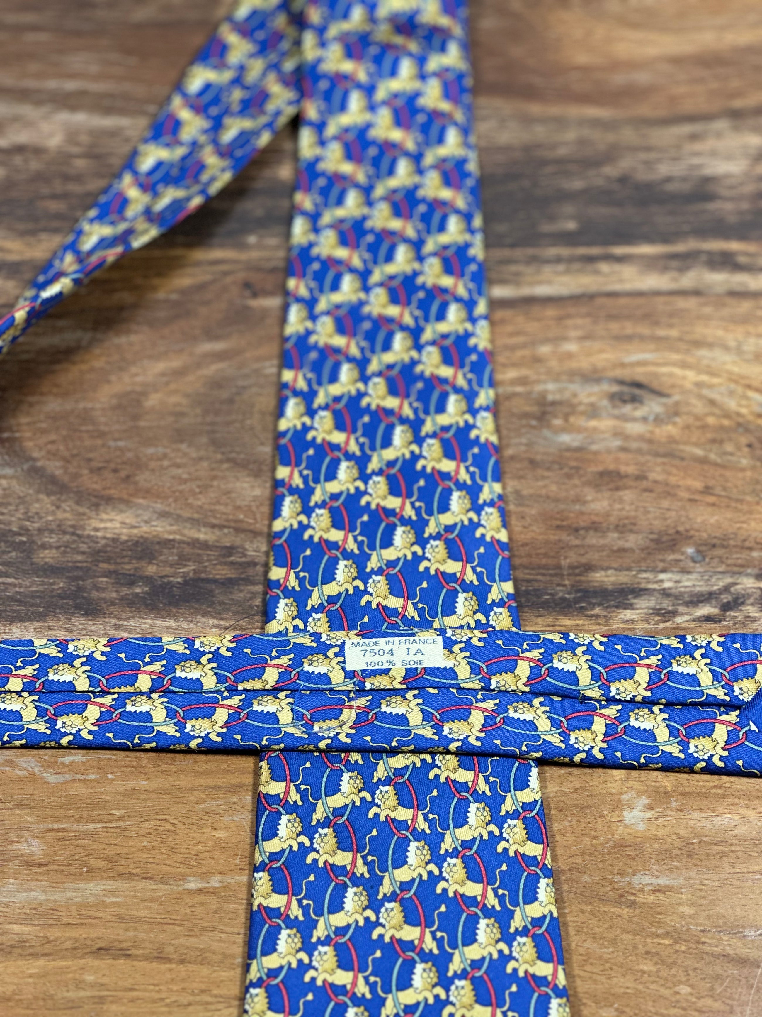 Corbata Hermés azul