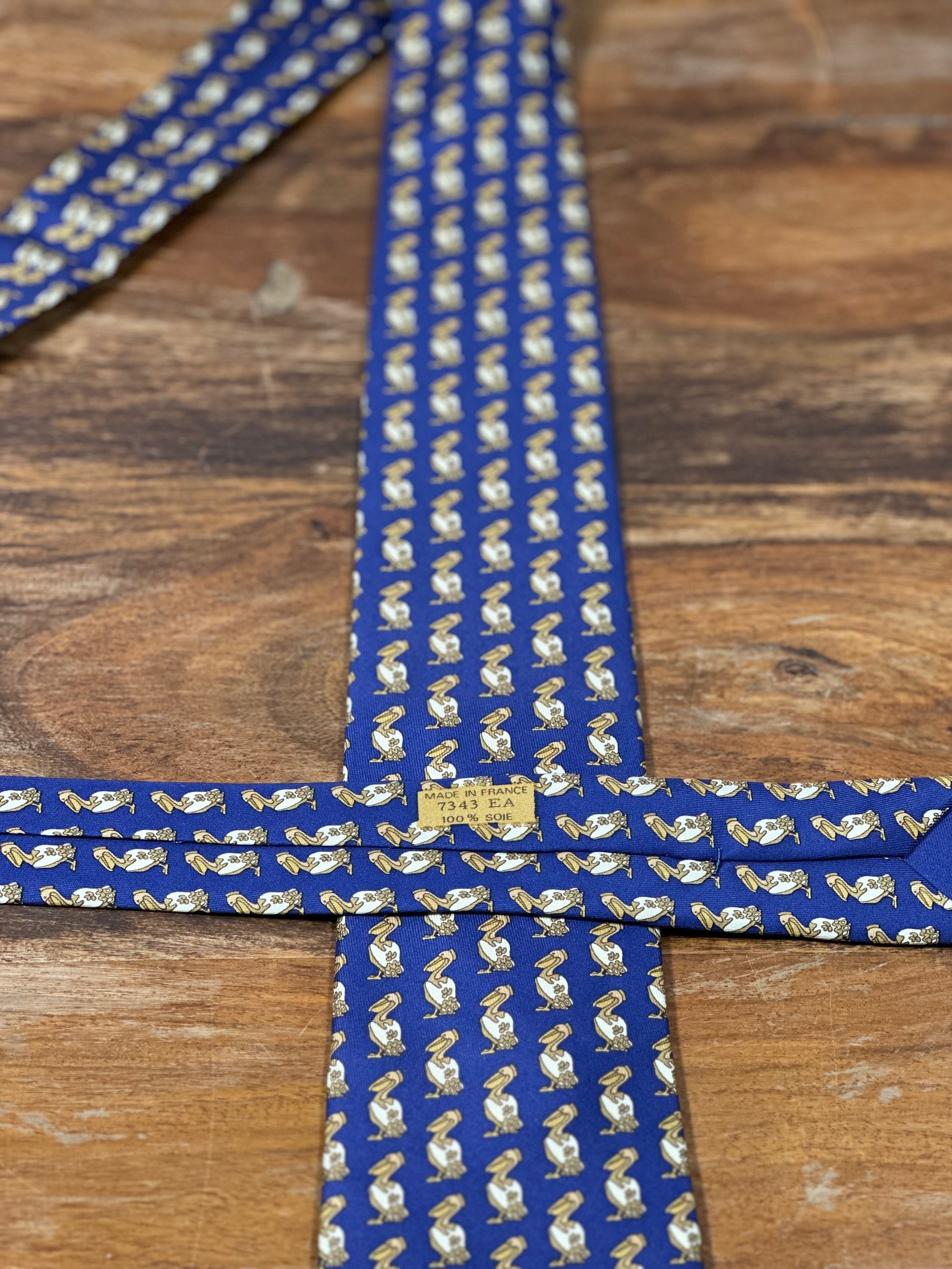 Corbata Hermés azul