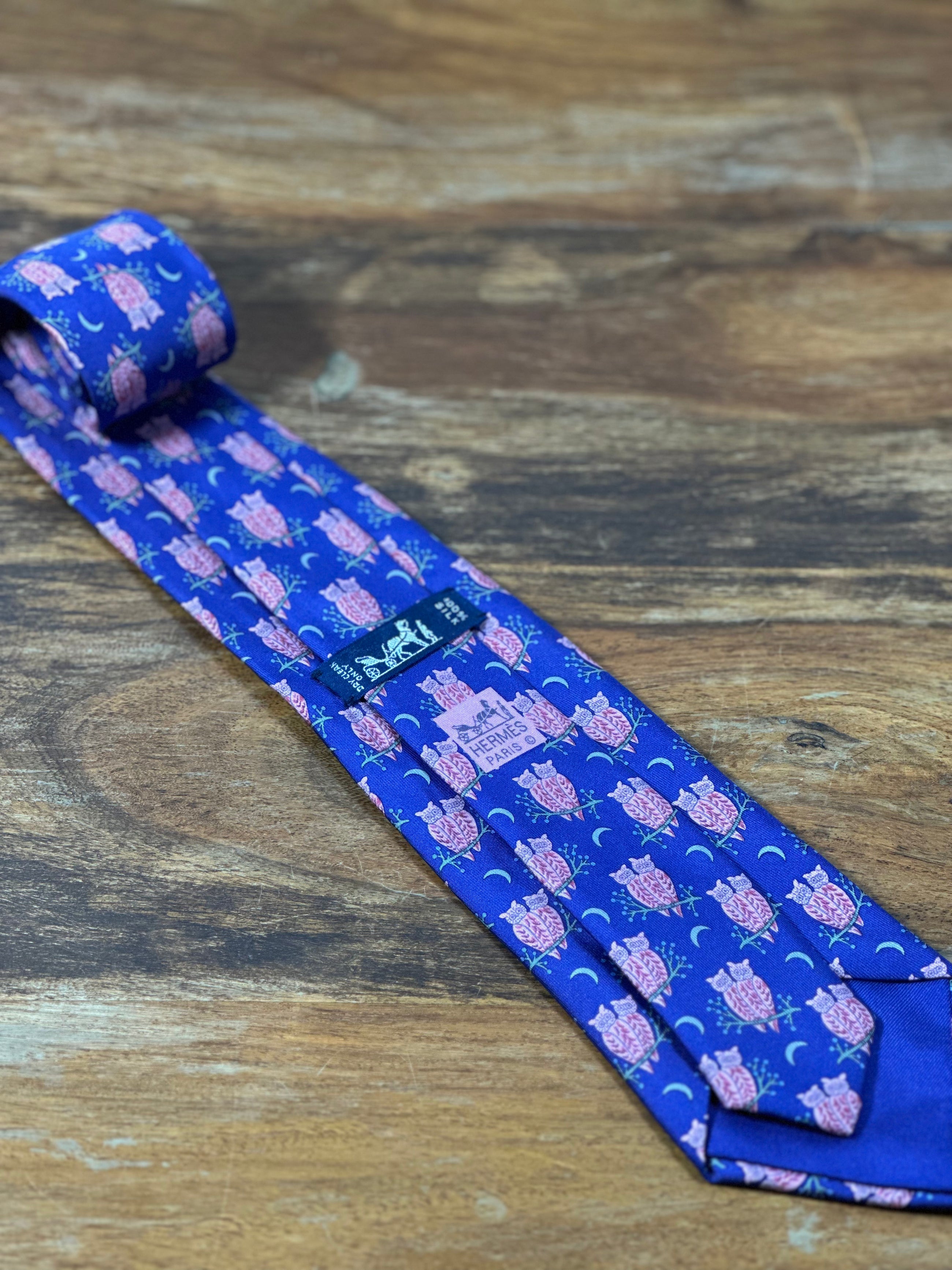 Corbata Hermés azul