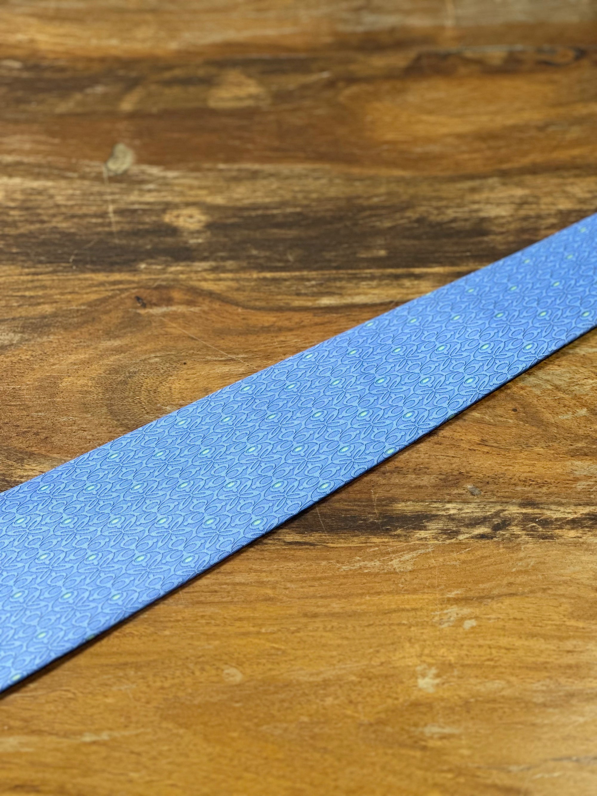 Corbata Salvatore ferragamo azul