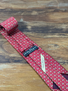 Corbata Salvatore ferragamo roja